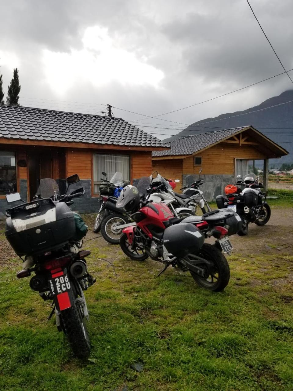 Aysen Bike Cabañas Puerto Aysén Exterior foto